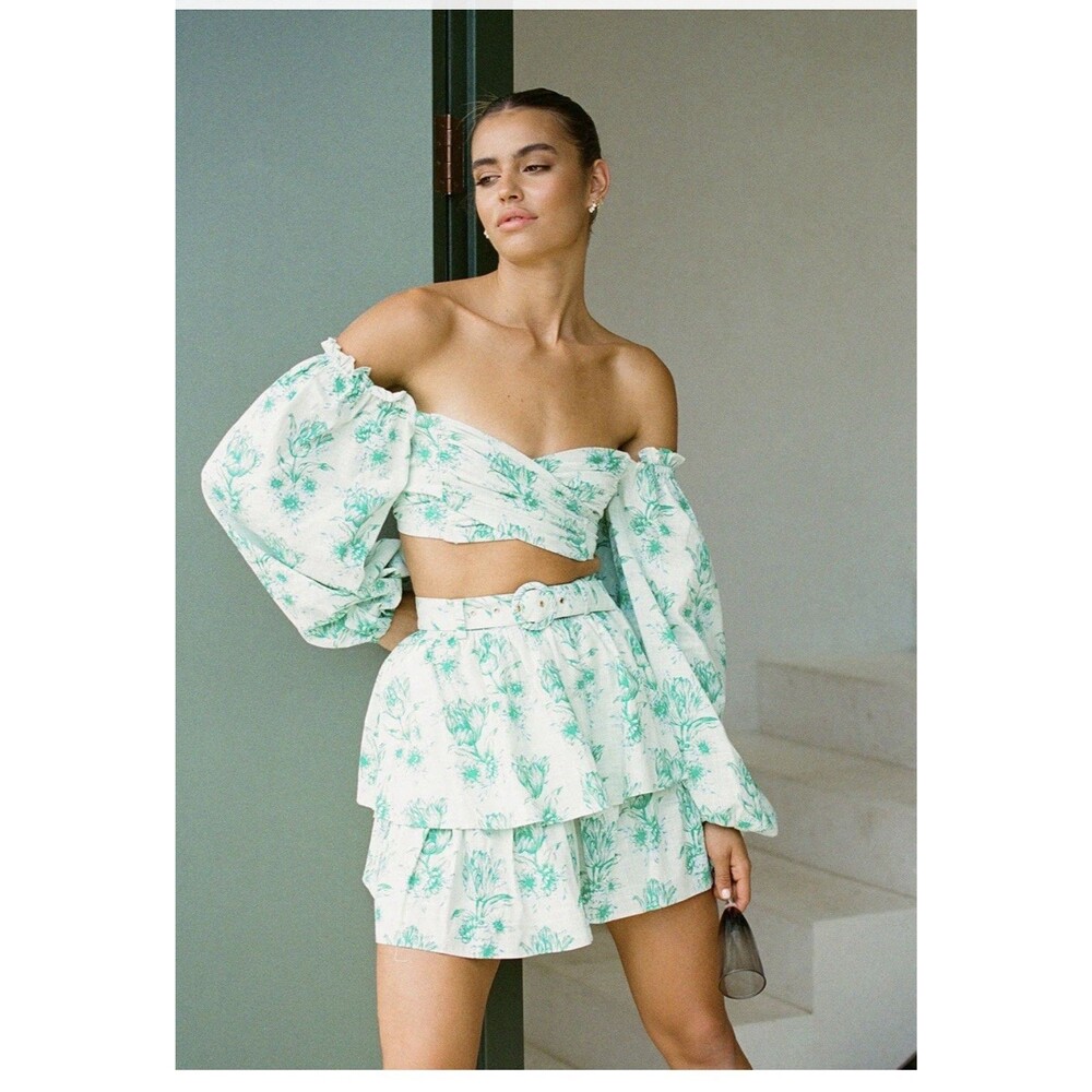 Sabo Skirt Set With Matching Top Size Small Floral Backless Ruffle